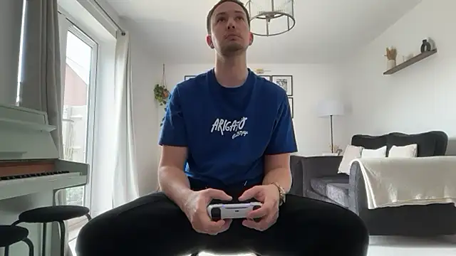 dirtyanal23 online show from February 2026 12:57:02 PM