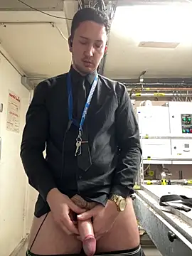 dirtyanal23 online show from February 2026 07:58:01 PM