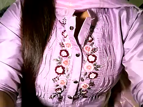 Hotty Suzuka online show from June 2026 04:13:01 AM