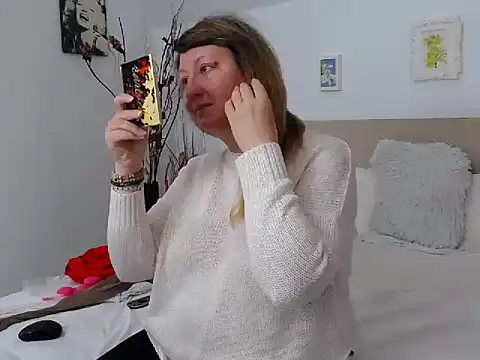 OlgaPavlova online show from April 2026 12:12:01 PM