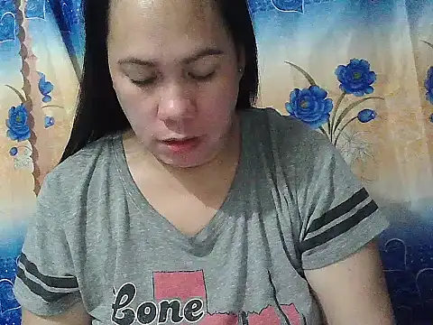 Snapshot of sweet_candy52 chatting on March 2026 06:55:01 PM sweet candy52 online show from March 2026 06:55:01 PM