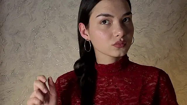 Snapshot of Laura_Sunday chatting on December 2025 11:27:01 AM Laura Sunday online show from December 2025 11:27:01 AM