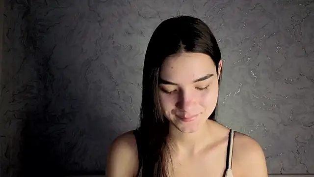 Laura Sunday online show from February 2026 07:27:01 AM