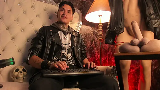 AlecBanne online show from April 2026 10:58:01 PM