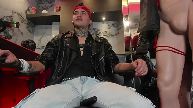 AlecBanne online show from April 2026 11:01:01 PM