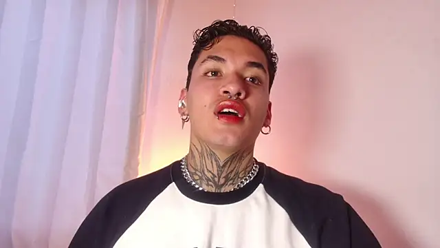 AlecBanne online show from January 2026 10:25:02 PM