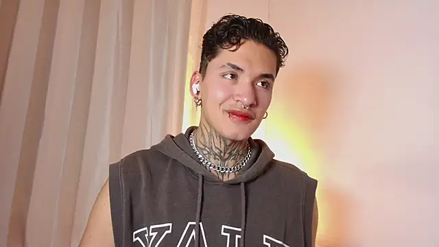 AlecBanne online show from January 2026 11:22:02 PM