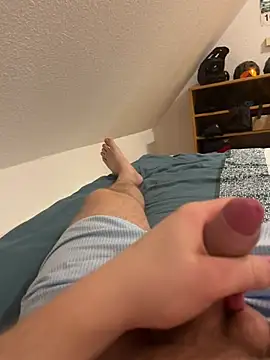 hannes256102 online show from March 2026 10:21:01 PM