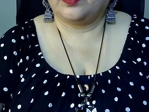 Soniya Sha online show from February 2026 07:11:01 PM