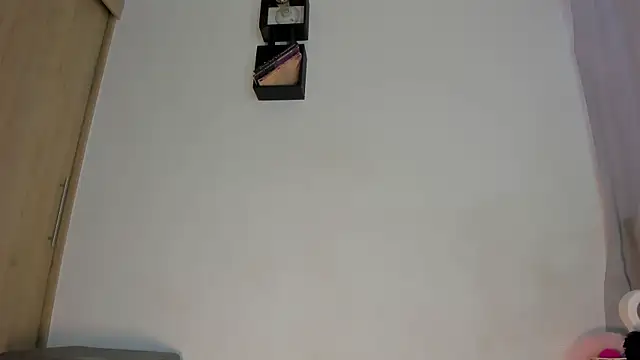 Nanny 11 online show from April 2026 10:38:02 PM