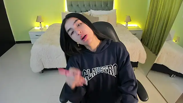 Celeste Rous   online show from January 2026 12:34:01 PM