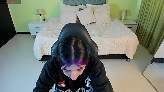 Celeste Rous   online show from February 2026 12:27:02 PM