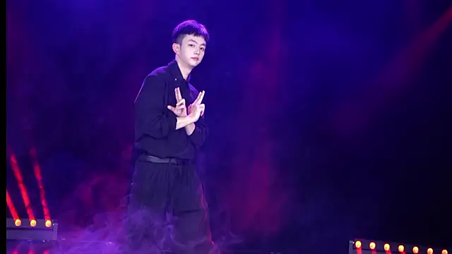 Snapshot of BOYgayHouse- chatting on December 2025 09:41:01 AM BOYgayHouse- online show from December 2025 09:41:01 AM