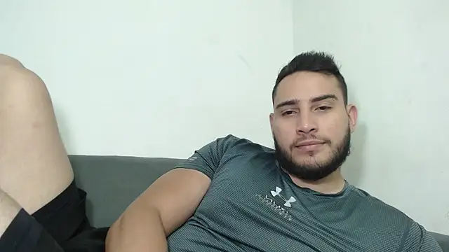 Seank Noszka online show from April 2026 10:40:02 PM