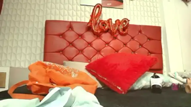 Elizabetth Roman online show from February 2026 08:09:01 PM