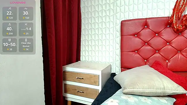 Elizabetth Roman online show from March 2026 08:10:02 PM