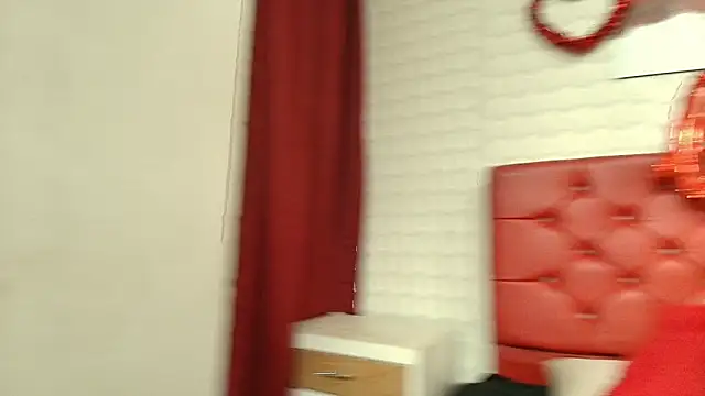 Elizabetth Roman online show from March 2026 08:14:02 PM