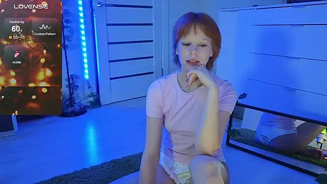 Snapshot of Lace_Thrill chatting on June 2026 09:31:01 PM Lace Thrill online show from June 2026 09:31:01 PM