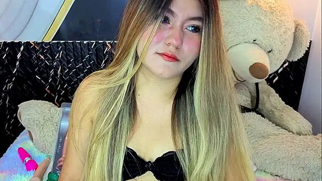 VioletaSweett1 online show from July 2026 11:12:02 PM