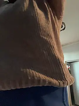 tesaa1212 online show from January 2026 01:50:02 PM