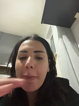 tesaa1212 online show from December 2025 03:59:02 PM