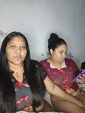 Snapshot of VaneandRossy chatting on June 2026 10:04:01 PM VaneandRossy online show from June 2026 10:04:01 PM