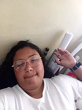 VaneandRossy online show from April 2026 02:24:01 PM