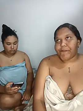 VaneandRossy online show from April 2026 09:21:01 PM