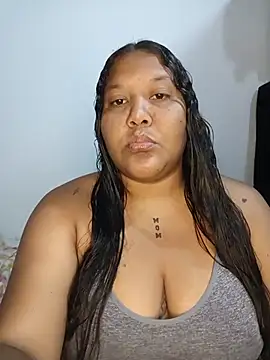 Snapshot of VaneandRossy chatting on July 2026 10:49:02 PM VaneandRossy online show from July 2026 10:49:02 PM