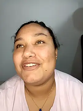 VaneandRossy online show from April 2026 12:07:01 AM