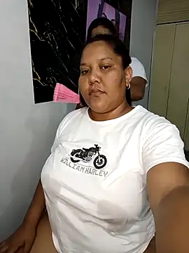 VaneandRossy online show from March 2026 11:20:02 PM