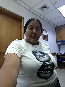 VaneandRossy online show from April 2026 12:34:02 AM