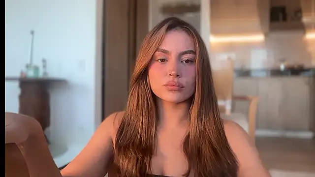 miaferrer777 online show from March 2026 10:27:01 PM