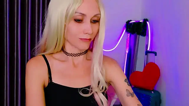 betty xoxoo online show from February 2026 11:10:02 AM