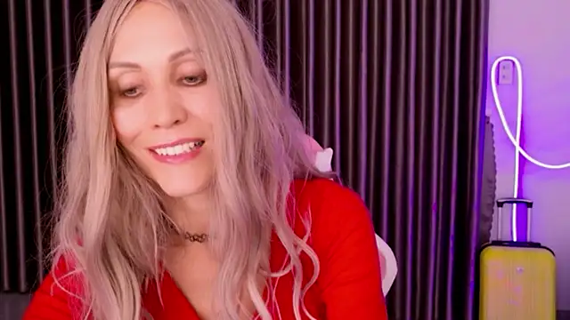 betty xoxoo online show from February 2026 11:32:02 AM