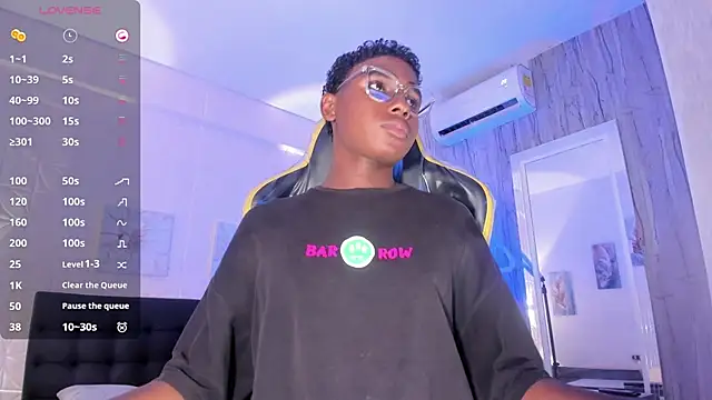 teylor lovee online show from March 2026 08:24:02 PM