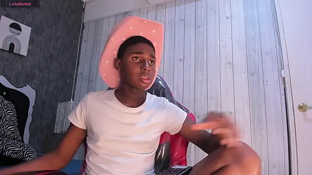 teylor lovee online show from January 2026 09:11:02 PM