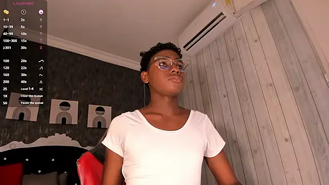 teylor lovee online show from March 2026 08:54:01 PM