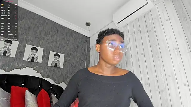 teylor lovee online show from March 2026 09:11:02 PM