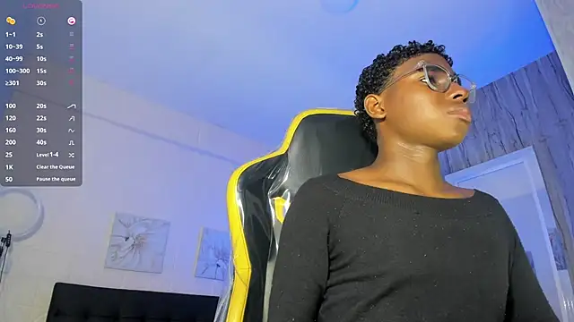 teylor lovee online show from March 2026 08:37:01 PM