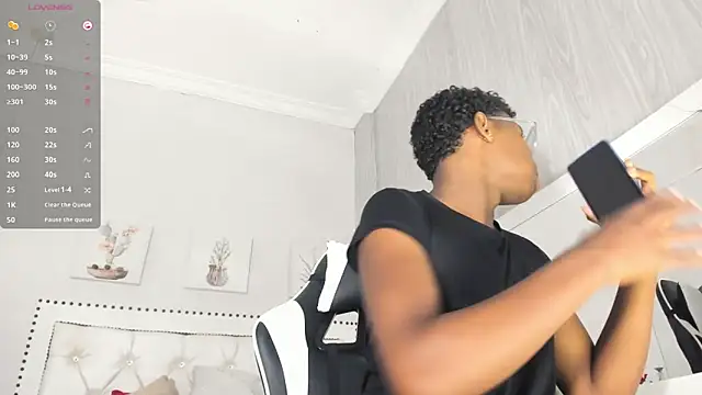 teylor lovee online show from March 2026 08:31:02 PM