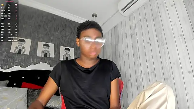 teylor lovee online show from March 2026 08:16:02 PM