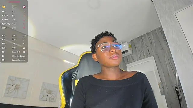 teylor lovee online show from March 2026 08:46:02 PM