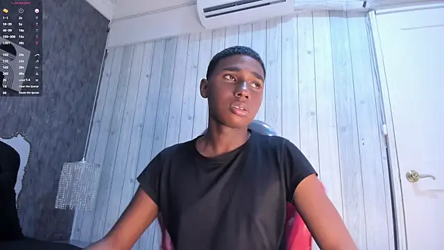 teylor lovee online show from January 2026 08:35:01 PM