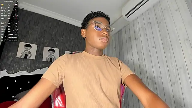 teylor lovee online show from March 2026 08:30:02 PM