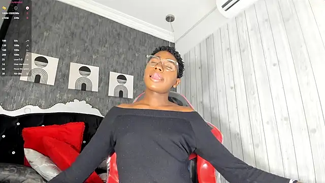 teylor lovee online show from March 2026 07:57:02 PM