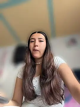 Alix Rousses21 online show from April 2026 02:59:01 PM