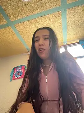 Alix Rousses21 online show from March 2026 07:30:03 PM