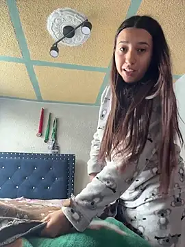 Alix Rousses21 online show from January 2026 05:40:02 PM