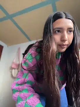 Alix Rousses21 online show from April 2026 10:11:01 PM